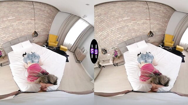 Brenda Dixon hot VR slut in torn shorts, playful hung destroys cunt