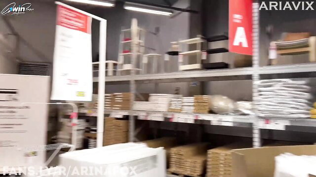 Step-sis sneaks into bedroom store racks for public hookup gonzo fuck