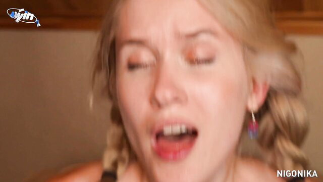 Una Fairy blonde screams in ecstasy closeup, top sex positions