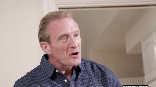 Gary Sinise lookalike in Adira Allure anal sex thumbnail