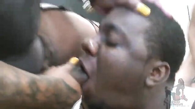 Sasha Strokes chubby black shemale facefucks bottom guy hard