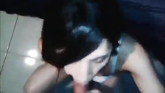 Brazilian crossdresser amateur facial cumshot closeup