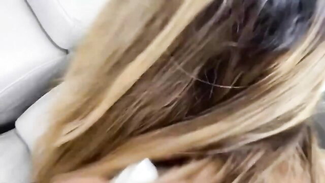 Blonde bombshell with big ass in glamour heartbreaker sex