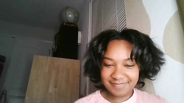 Brownsugarcutie3 cute young ebony smiling closeup