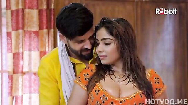 Indian couple hot embrace Jalebi S04 E3 RabbitMovies web series