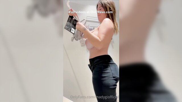 MILF striptease in tight jeans big tits big ass OnlyFans leak