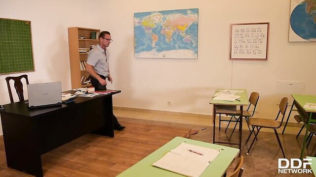 Lucy Heart in a classroom setting
