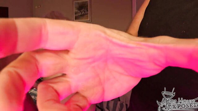 Strapon threesome with Dora and Cherri hand closeup on bed