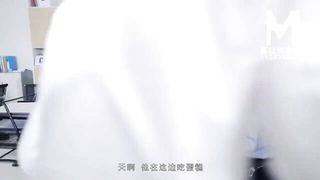 Blurry Asian female boss in white blouse, office time pause revenge JAV thumbnail