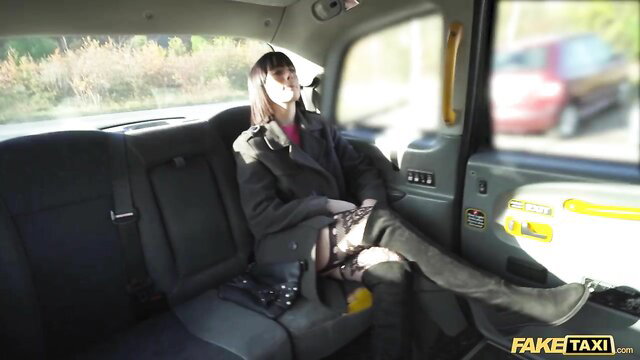 Alyson Thor hot Italian babe in Fake Taxi cab, legs spread seductive