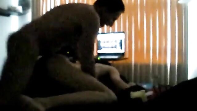 Rough daddy fucking muscular woman from behind on bed