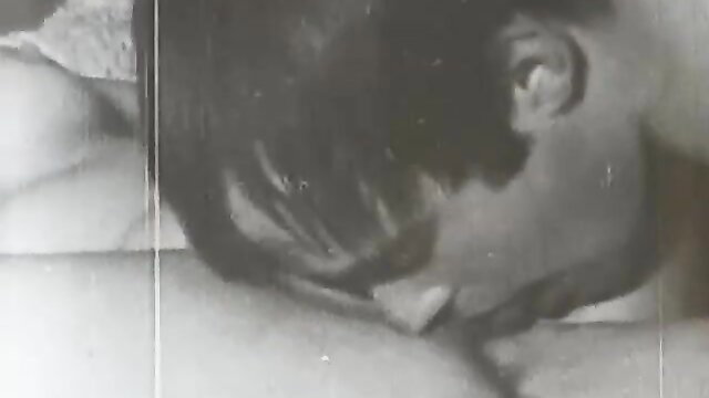 Vintage Japanese woman fellatio closeup in Climax Original 050 Triangle