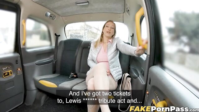 Dionne Darling in taxi with concert tickets, teasing passenger blowjob