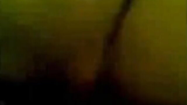 Skinny Indian bhabhi in blurry green-tinted home sex thumbnail
