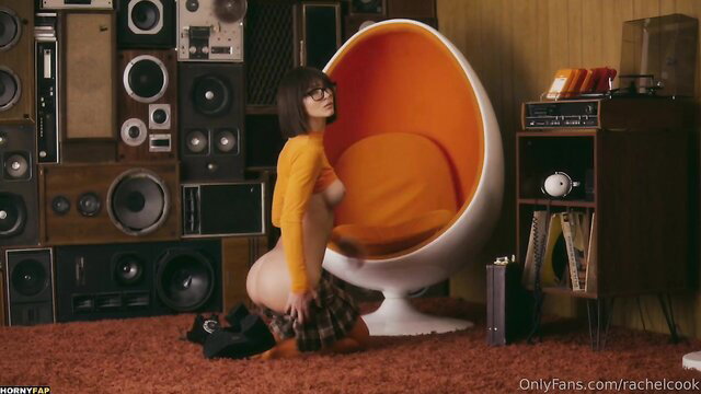 Rachel Cook nude Velma cosplay striptease on OnlyFans