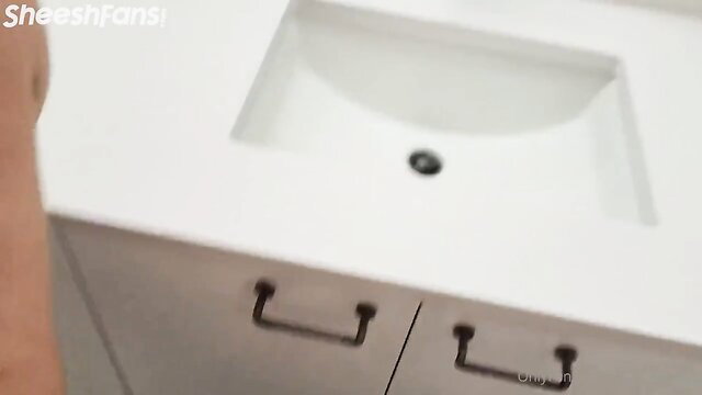 Yunaof closeup sink vanity tease OnlyFans leak sextape