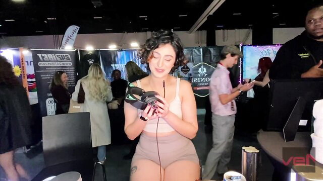 Maevemads goth babe in skimpy top and thong at coupleshow game event