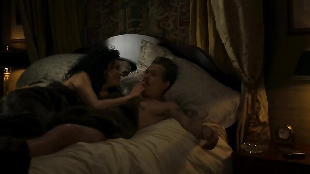 Joanne Kelly nude sex scene with hunk in bed - City on a Hill s03e02-04