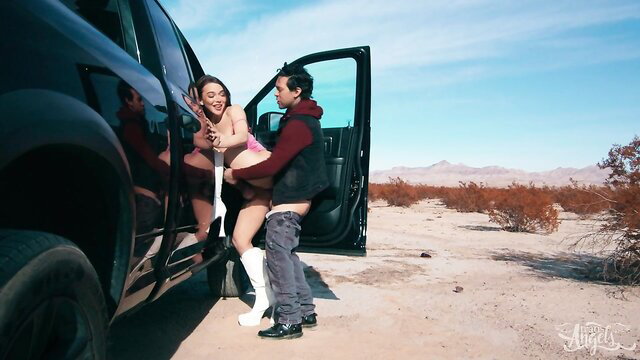 Small Hands lifts trans babe in desert truck sex scene