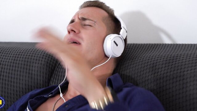 Hermione Ganger moaning with headphones on couch, hot teen tease