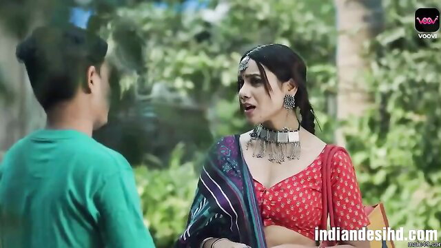 Desi bhabhi in red saree blouse yells at guy in steamy outdoor scene