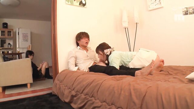 JAV girlfriend MIDE-817 first time sex on bed with pretty girl