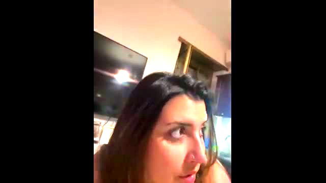 Novababy18 model closeup face view with glossy lips, amateur style