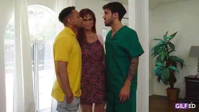 Syren De Mer with two men in teasing threesome preview