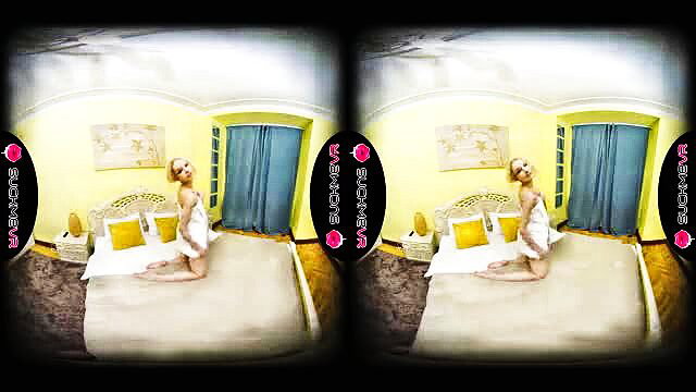 Tea Mint blonde bombshell in lingerie kneeling on bed VR