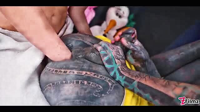 Anuskatzz, Missflora, Lilylu cosplay anal fisting tattooed butts