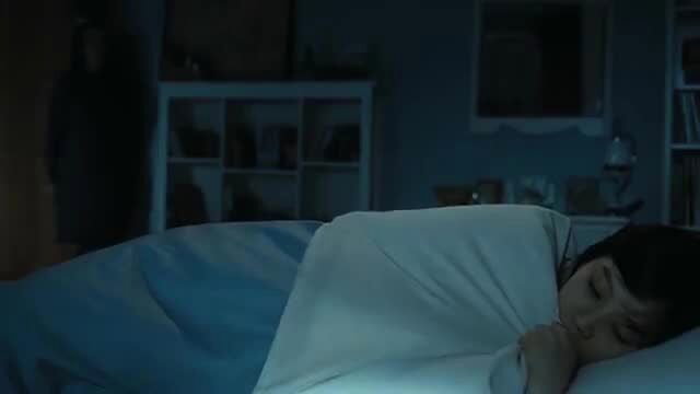 Son Ye-jin sleeping in bed nude scene from Korean film