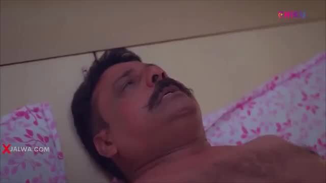 Goldie Baby topless Indian man lying nude on bed Jmeen Ka Sauda