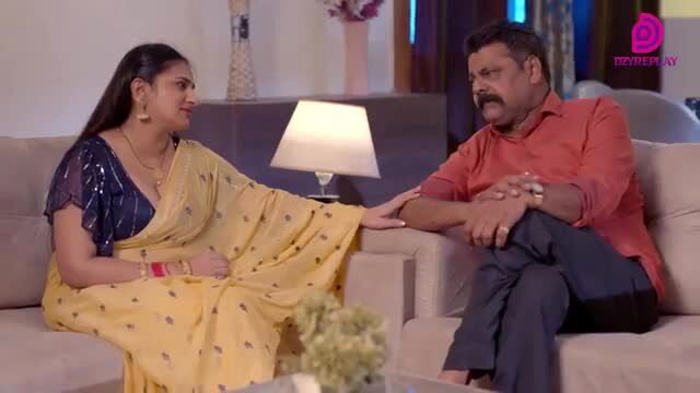 Indian BBW MILF in yellow saree with mature man on couch