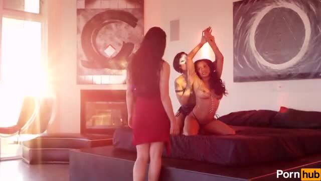 Ana Foxxx in lingerie groped by brunette bombshell girl gangbang