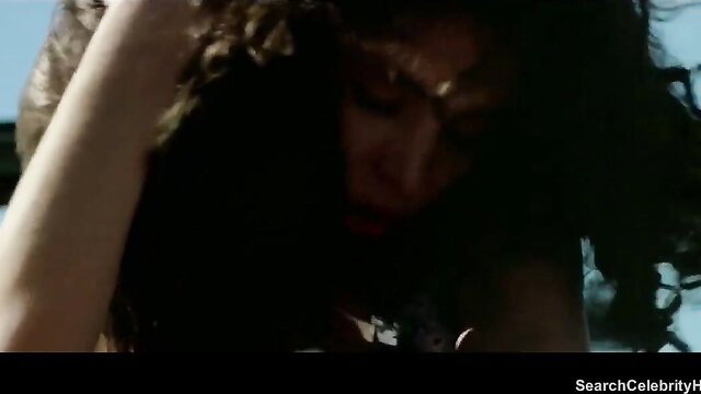 Madeleine Stowe nude closeup in Revenge, sultry brunette eyes