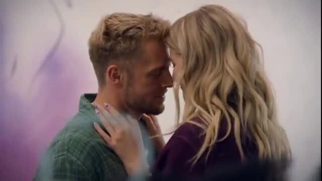 Josefine Bressel kissing blond hunk passionately closeup