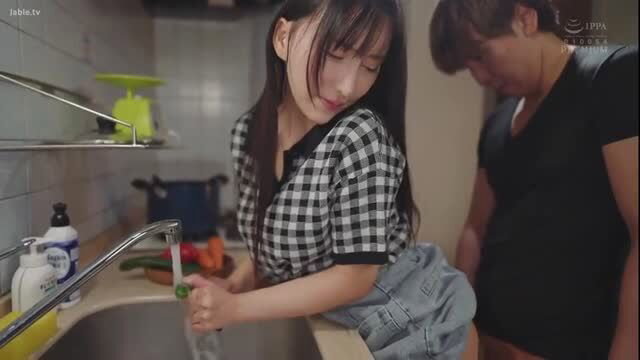 Asian big tits sister in checkered top and denim shorts bends over kitchen sink