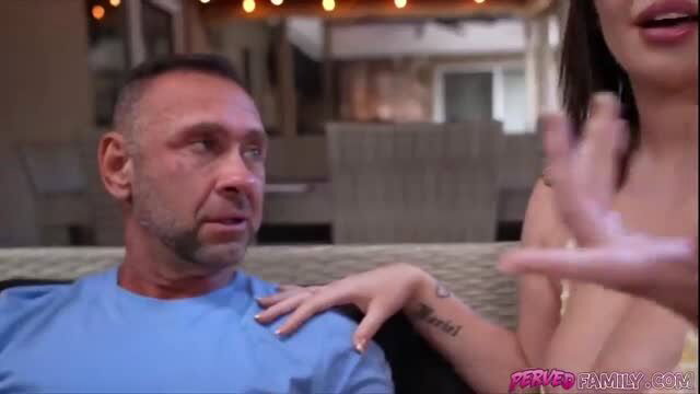 Vivian Taylor teases stepdad on couch in Perved Family