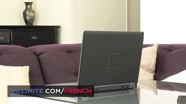 Megan Lopez laptop on table in room, French skinny model preview