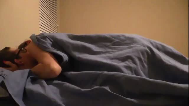 Lelu Love amateur sex in bed, passionate kissing under sheets