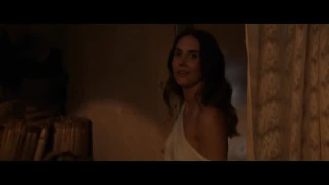 Alison Brie in sexy white halter dress, nude sideboob tease