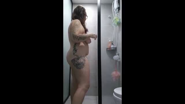 Jade's thick curvy body in shower, tattoos, big ass & tits nude