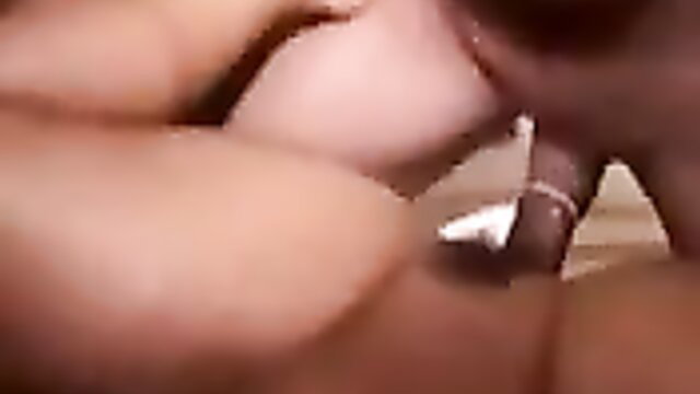 Amateur Turkish babe Oksana fucked by Metin and Zeki in hotel threesome