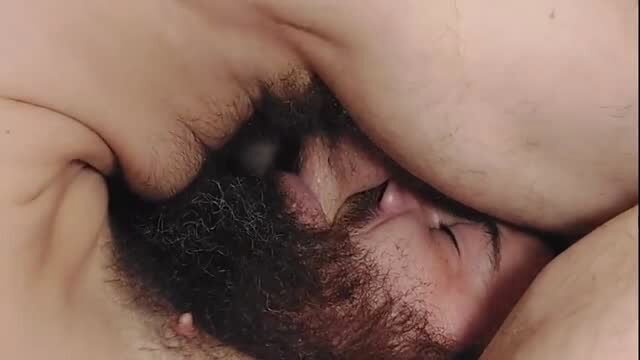 Bearded man self deepthroating cock with no hands to climax