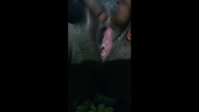 Indian village girl closeup showing pussy and asshole