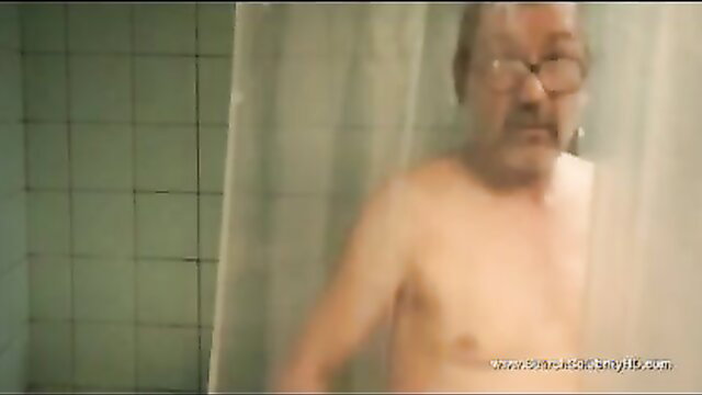 Maria Valverde nude shower scene from Madrid