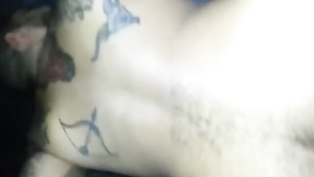 Blurry tattooed white guy side profile fingering nude straight top