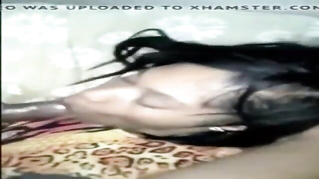 Amateur black woman with leopard print top sucking big black cock closeup