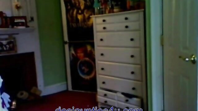 Amanda Rojas dressing up after shower in bedroom, wet nude teen