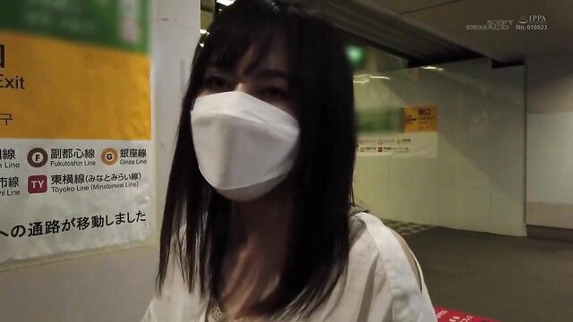 Suiran Shishido masked in white blouse at station, sexy JAV wife